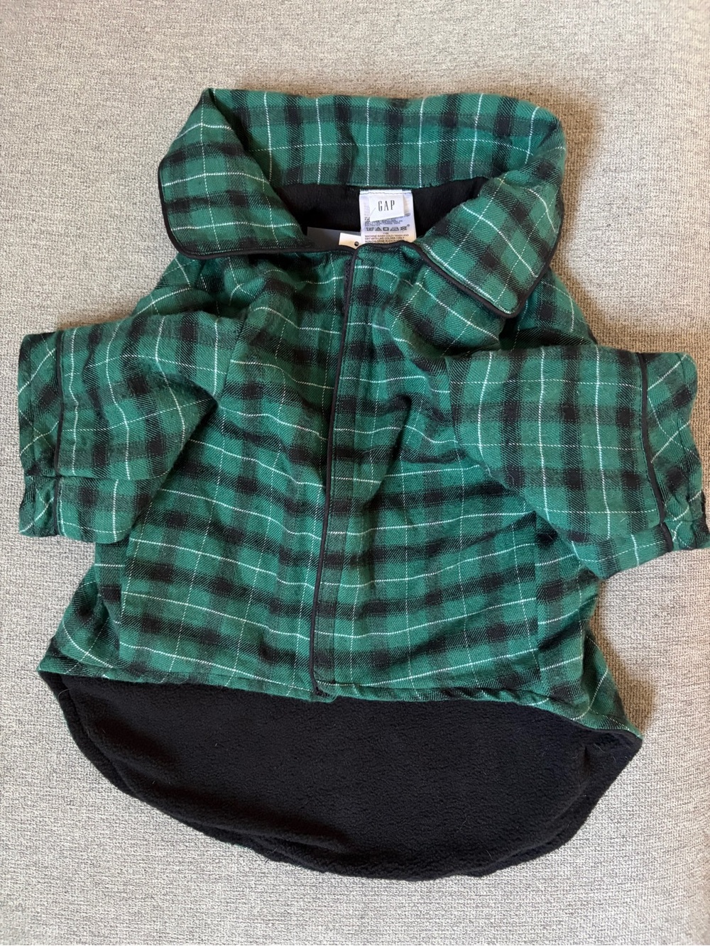 GAP Dog Green Black Plaid Flannel PJs
